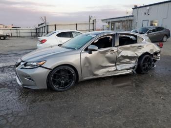  Salvage Lexus Es