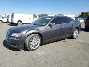  Salvage Chrysler 300