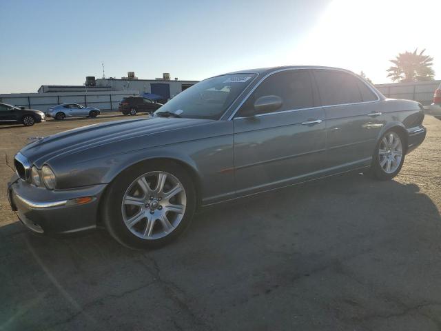  Salvage Jaguar Xj8