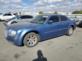  Salvage Chrysler 300