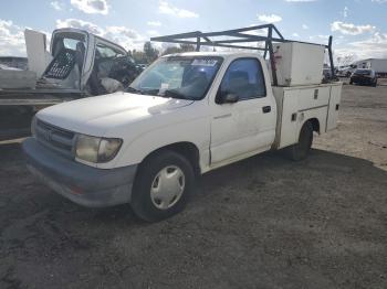  Salvage Toyota Tacoma