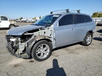  Salvage Mitsubishi Outlander