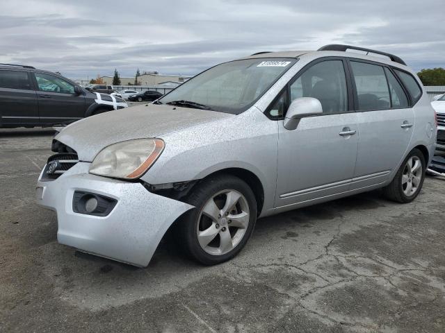  Salvage Kia Rondo