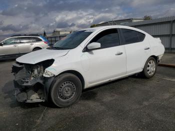  Salvage Nissan Versa