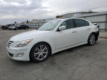  Salvage Hyundai Genesis