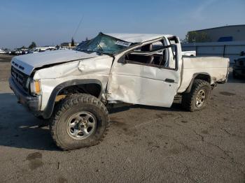  Salvage Nissan Titan