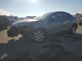  Salvage Mazda 3