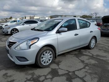  Salvage Nissan Versa