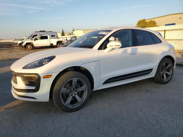  Salvage Porsche Macan Base