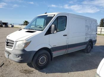  Salvage Mercedes-Benz Sprinter