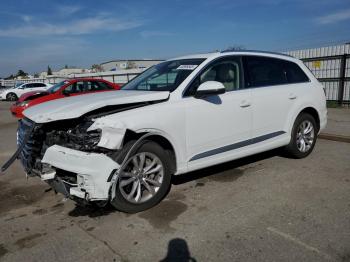  Salvage Audi Q7