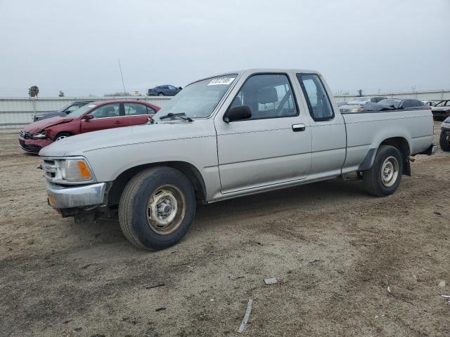  Salvage Toyota Pickup