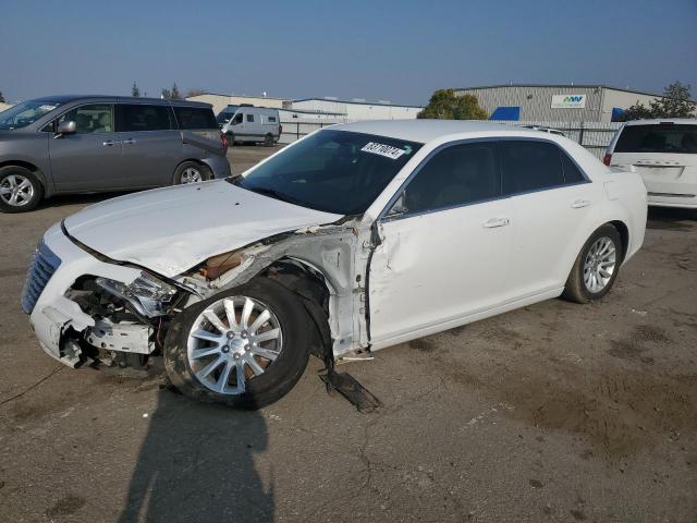  Salvage Chrysler 300