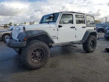  Salvage Jeep Wrangler