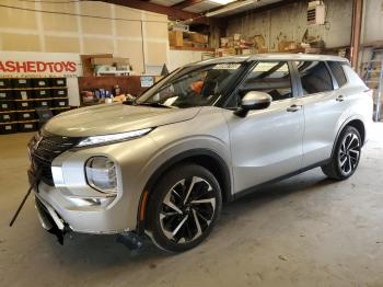  Salvage Mitsubishi Outlander