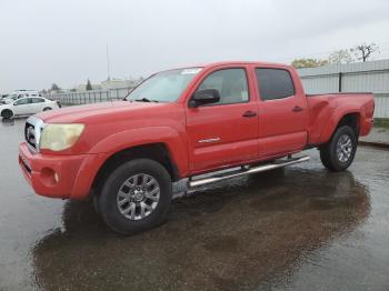  Salvage Toyota Tacoma