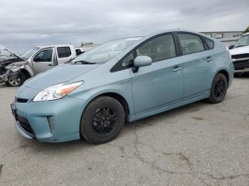  Salvage Toyota Prius