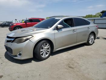  Salvage Toyota Avalon