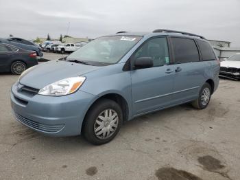  Salvage Toyota Sienna