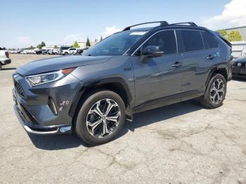  Salvage Toyota RAV4