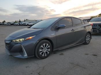  Salvage Toyota Prius