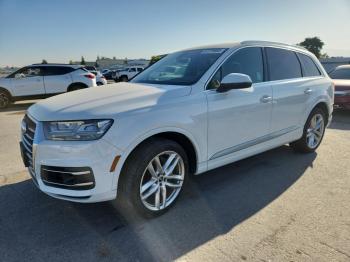  Salvage Audi Q7
