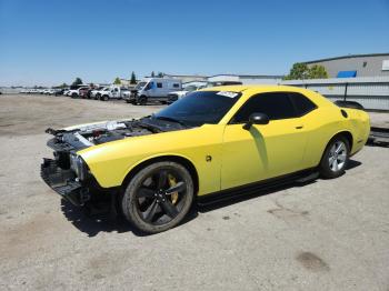  Salvage Dodge Challenger