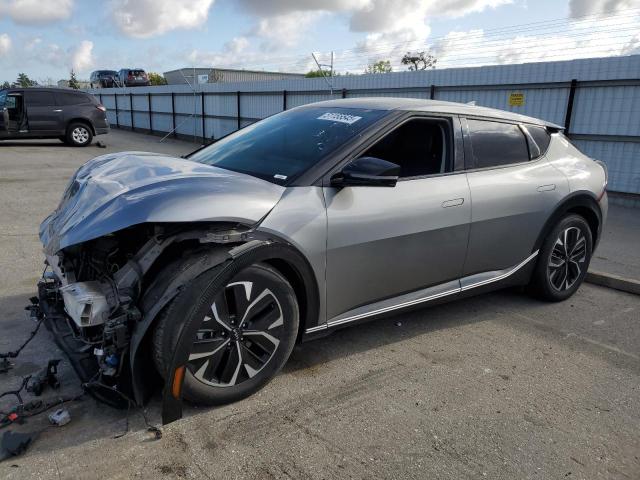  Salvage Kia EV6