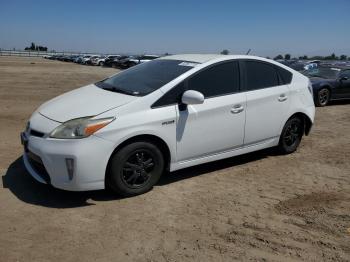  Salvage Toyota Prius