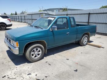  Salvage Nissan Titan