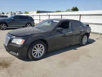  Salvage Chrysler 300