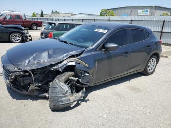  Salvage Mazda 3