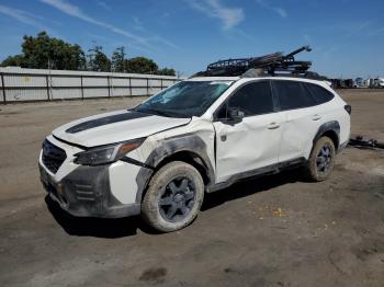  Salvage Subaru Legacy