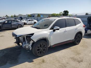  Salvage Subaru Forester