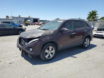  Salvage Kia Sorento
