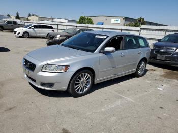  Salvage Volvo V50