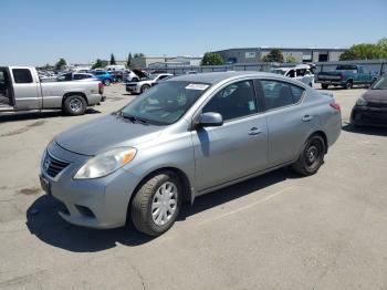  Salvage Nissan Versa