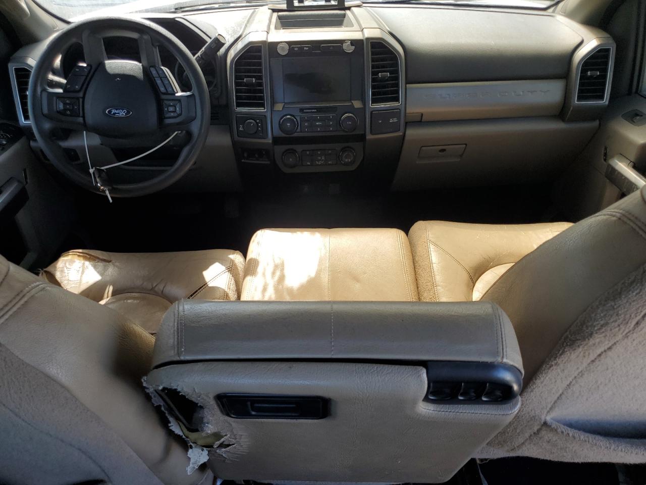 Ford F-250 Super Duty Image 4