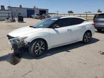  Salvage Nissan Maxima