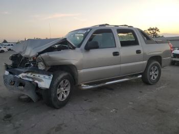  Salvage Chevrolet Avalanche