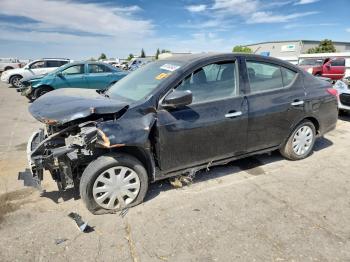  Salvage Nissan Versa