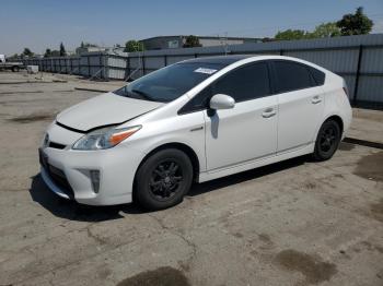 Salvage Toyota Prius