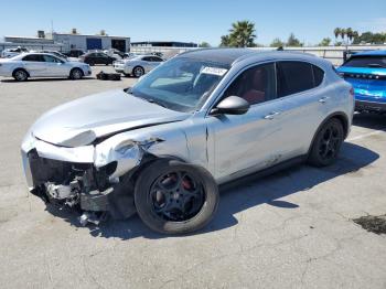  Salvage Alfa Romeo Stelvio