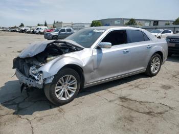  Salvage Chrysler 300