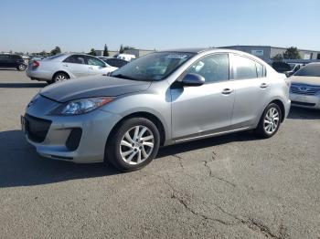  Salvage Mazda 3