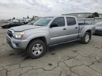  Salvage Toyota Tacoma