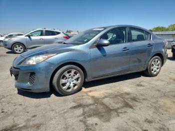  Salvage Mazda 3