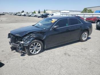  Salvage Chrysler 300