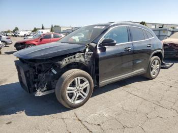 Salvage Mercedes-Benz GLA