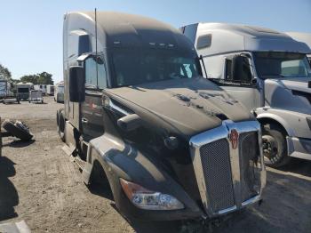  Salvage Kenworth T680